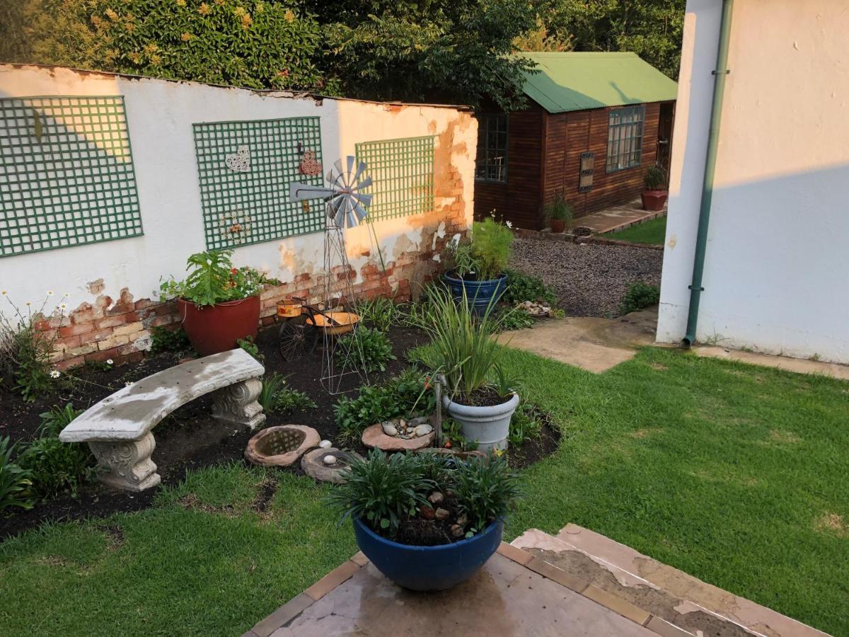 Peace Corner Cottages Dullstroom Extérieur photo