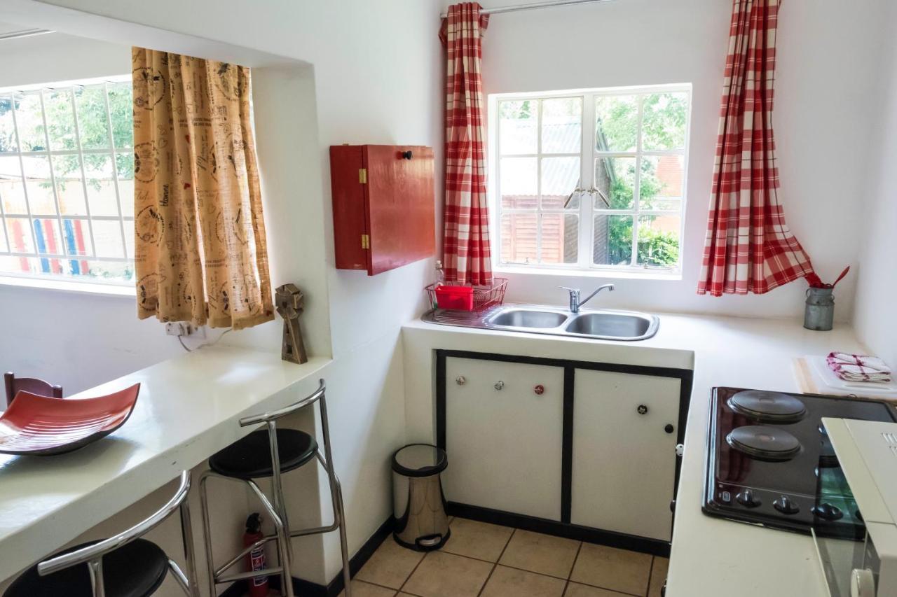 Peace Corner Cottages Dullstroom Extérieur photo